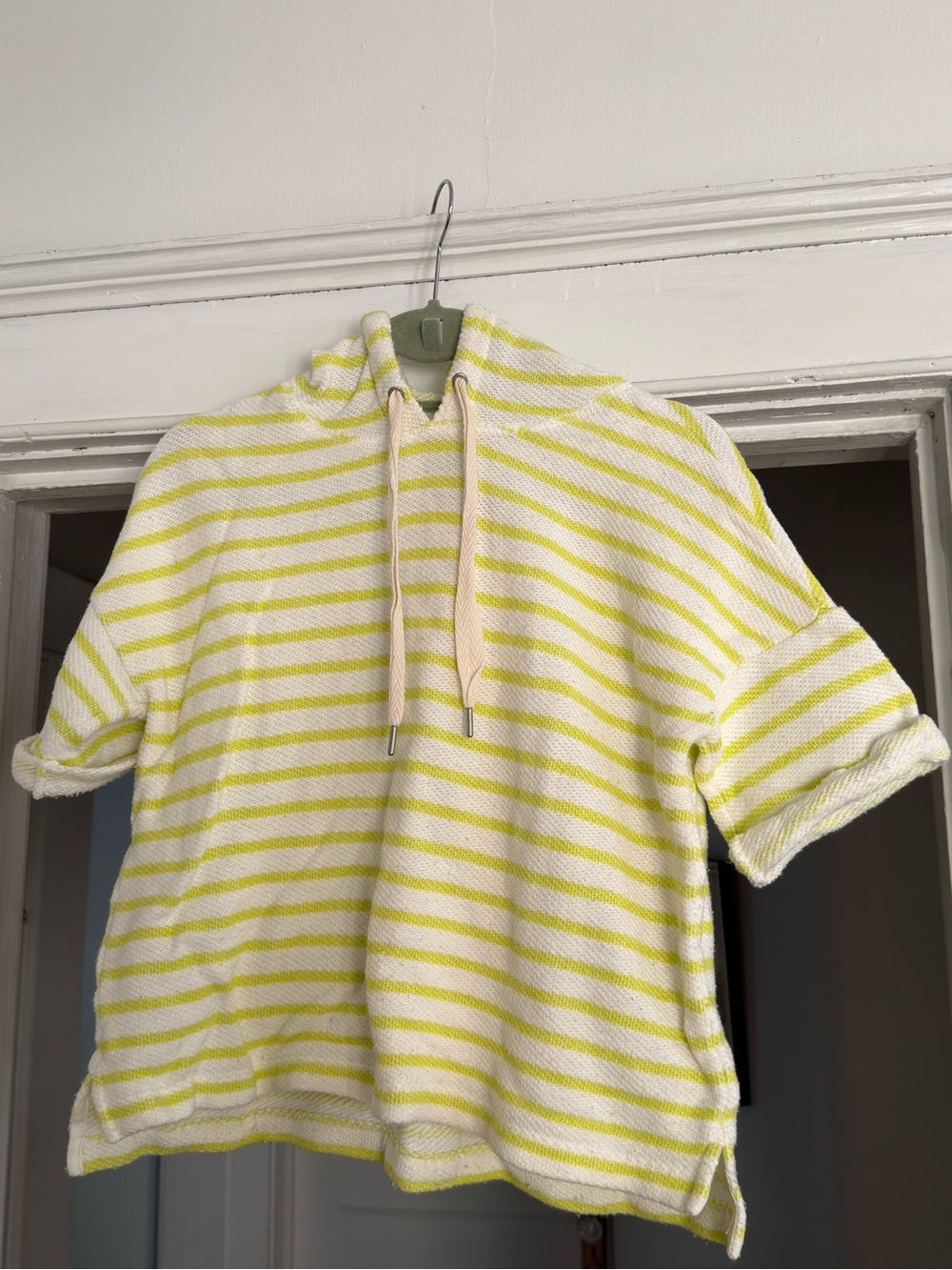 Lou & Grey White and Yellow Striped Hooded Short-Sleeve Top